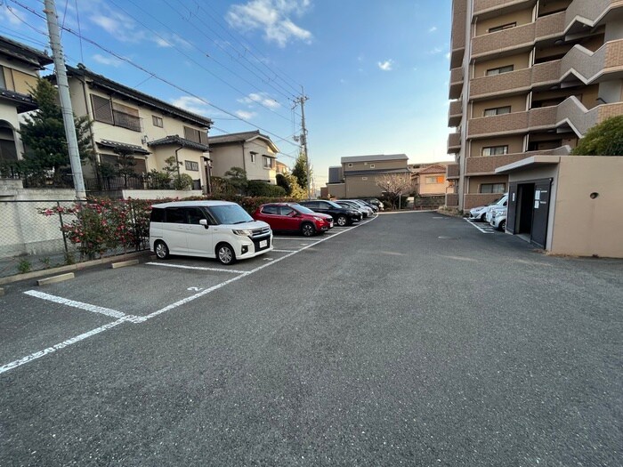 駐車場 パセオ清荒神1番館