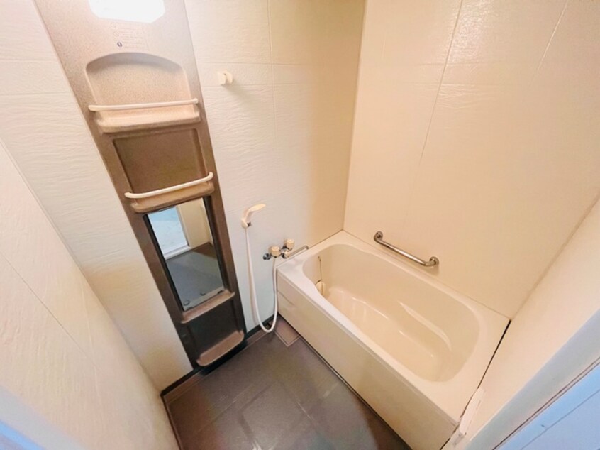 バス／シャワールーム等 パセオ清荒神1番館