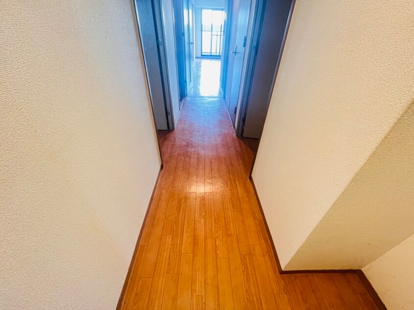 廊下 パセオ清荒神1番館