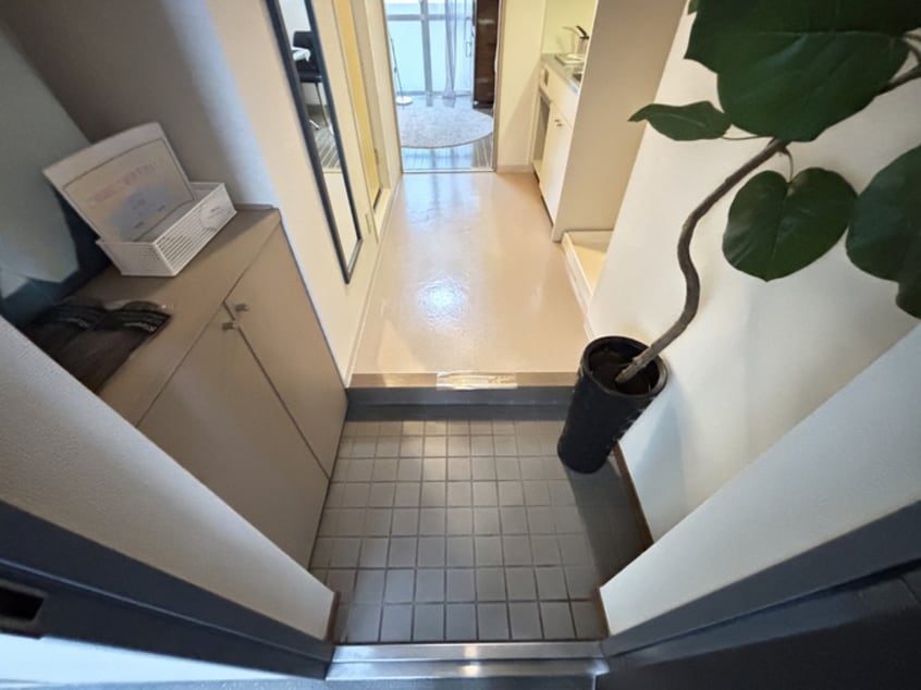 玄関 ソレイユ・ド元町