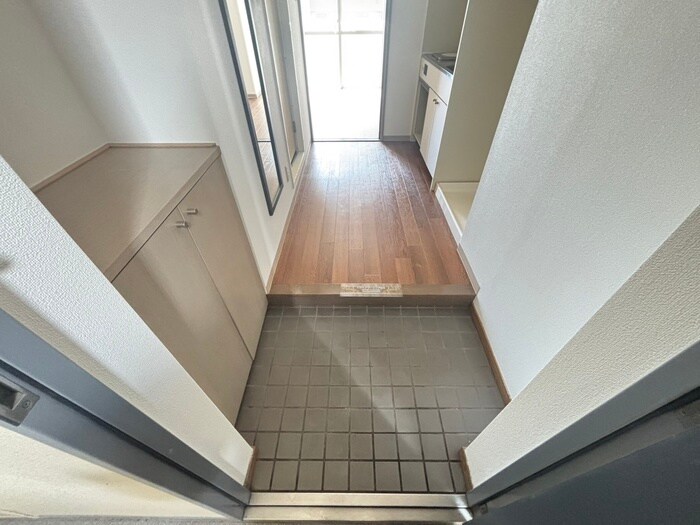 玄関 ソレイユ・ド元町