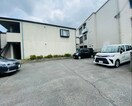駐車場 パセオ　津久野