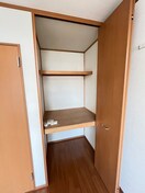収納 パセオ　津久野