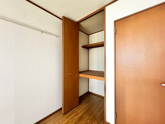 収納 パセオ　津久野