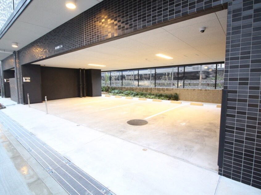 駐車場 ﾗﾗﾌﾟﾚｲｽ　ｻﾞ・京橋ｽﾃﾗ(610)