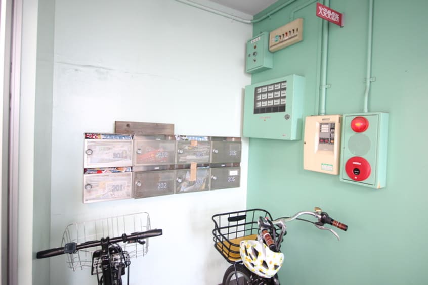 エントランス部分 クレセント南町