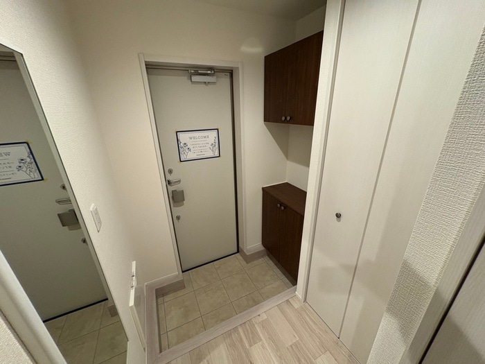 玄関 アスカテラス