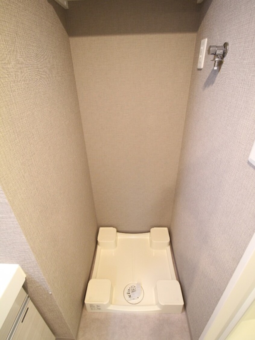 洗濯機置場 コンフォリア江坂広芝町