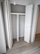 収納 コンフォリア江坂広芝町