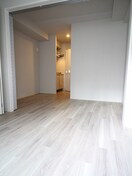 居室 コンフォリア江坂広芝町