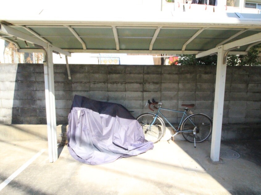 駐輪場 グリーンパレス