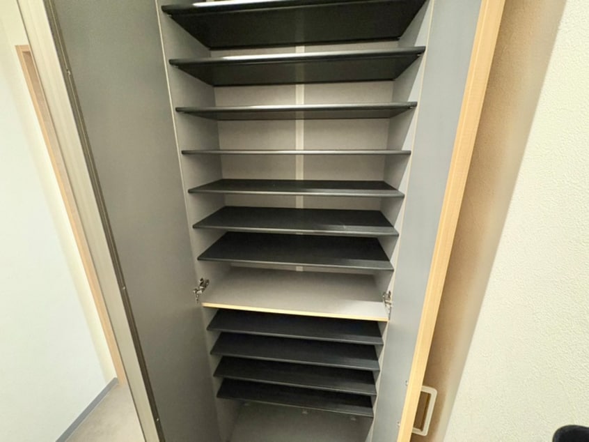 靴箱 メゾンみやび