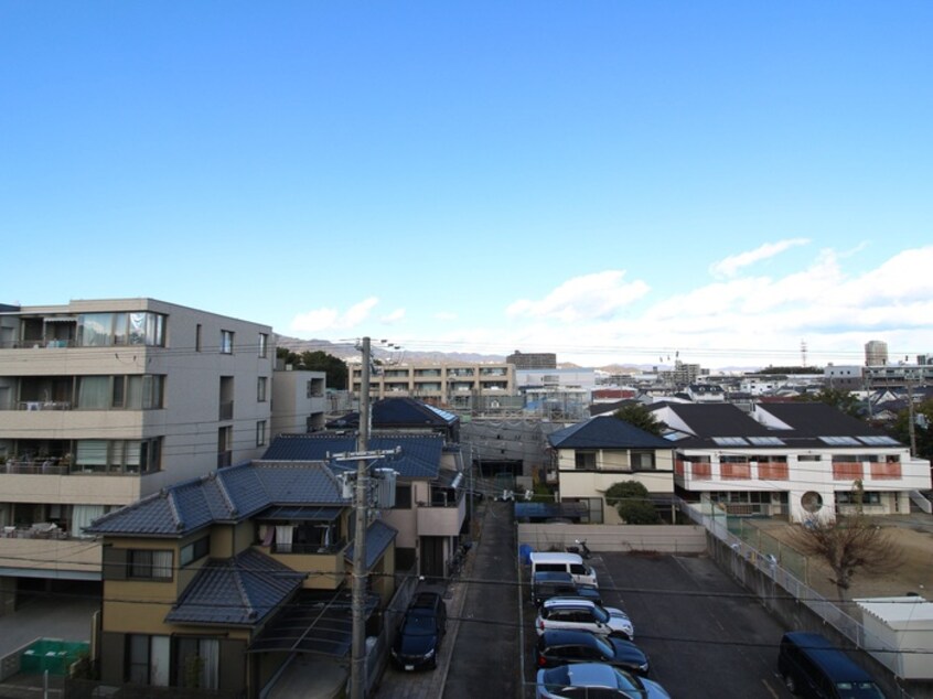 室内からの展望 エルマーナ香枦園