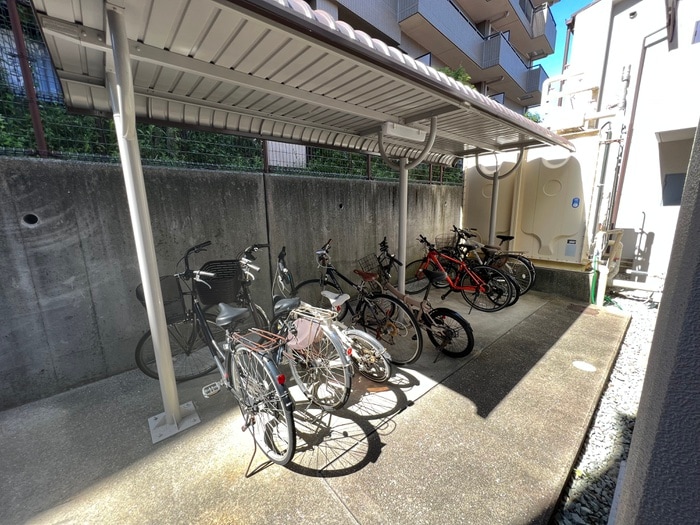 駐輪場 グランヴィア北夙川