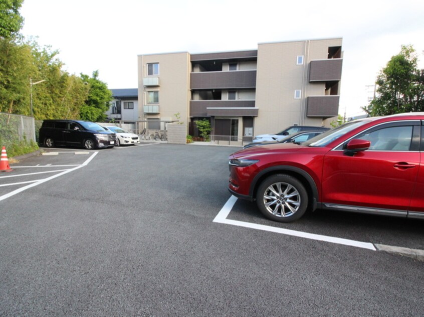 駐車場 コモド夙川