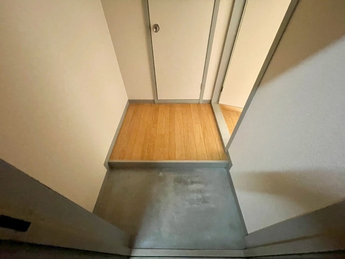 玄関 エトワール王子