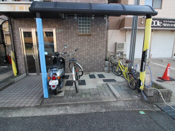 駐輪場 ツインズ