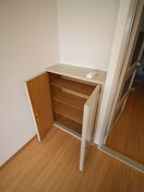 靴箱 モリビル京橋