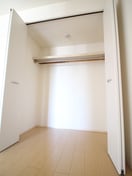 収納 セジュ－ルユタカ