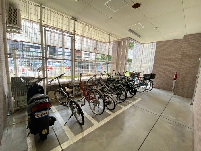 駐輪場 ロイヤルヒル神戸三宮Ⅱ(202)