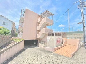 ディンプル阪本