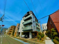 カサベラ西岡本（102）