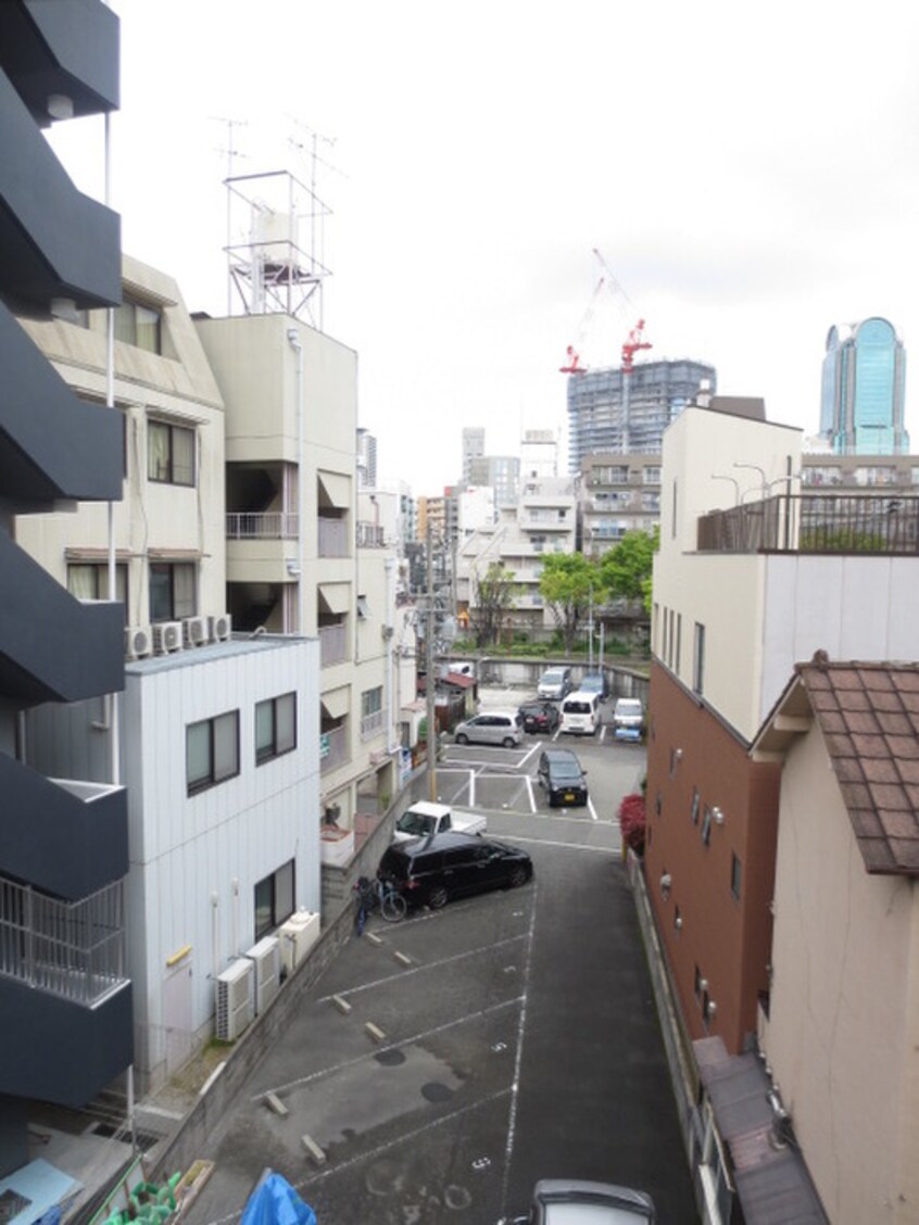 室内からの展望 シバヤ中津