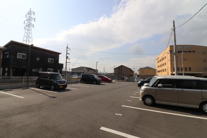 駐車場 グレイスコート