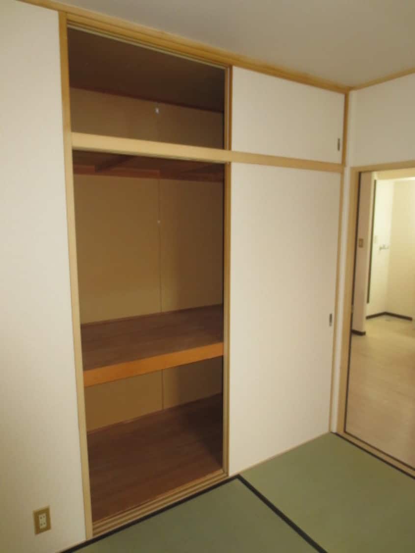 収納 ＯＮハイツ