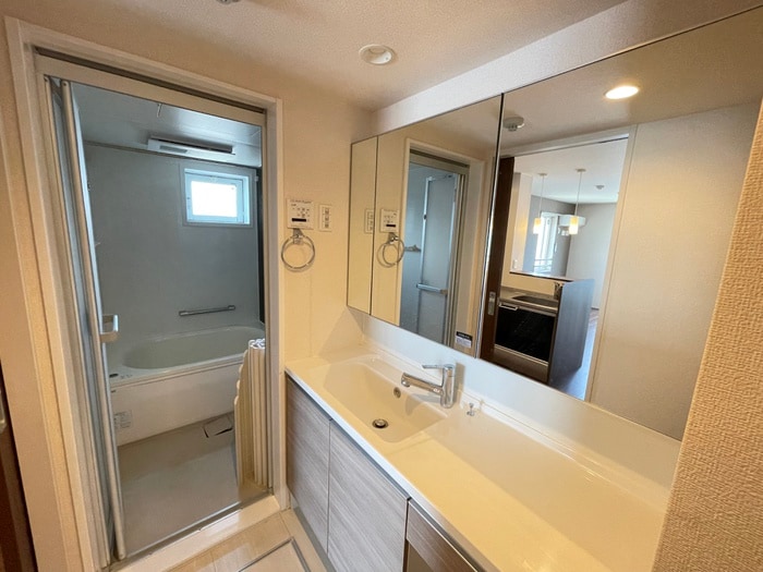 洗面 ラ　コンフィアンス明石