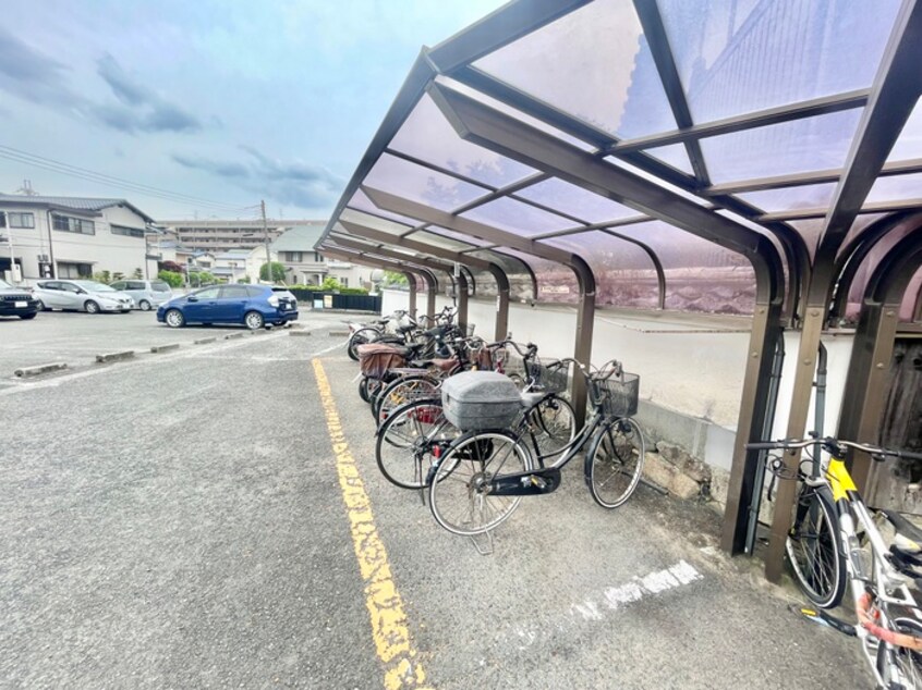 駐輪場 東白マンション