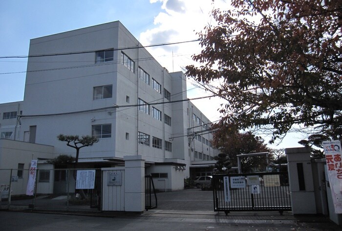 高槻市立真上小学校(小学校)まで260m 東白マンション