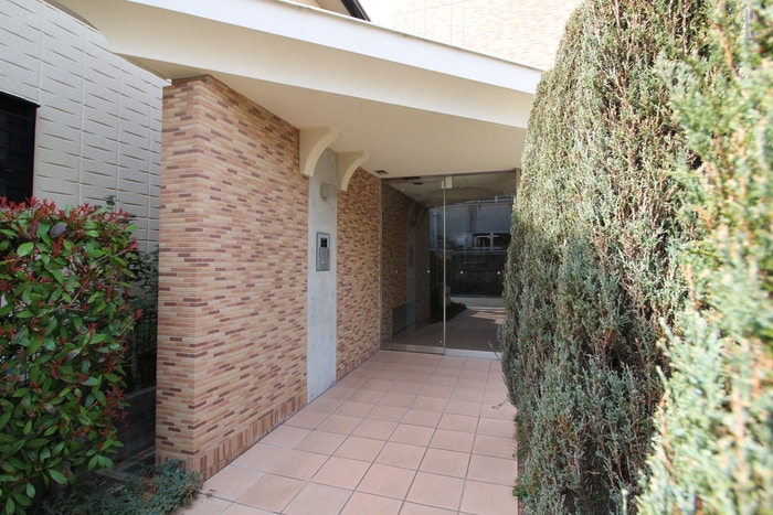 エントランス部分 ラ・ボンボニエール