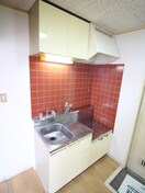 キッチン レジデンス21（2F）