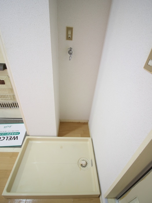 洗濯機置場 レジデンス21（2F）