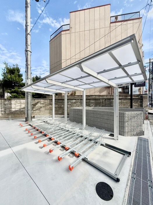 駐輪場 COCO-SURFRIDER