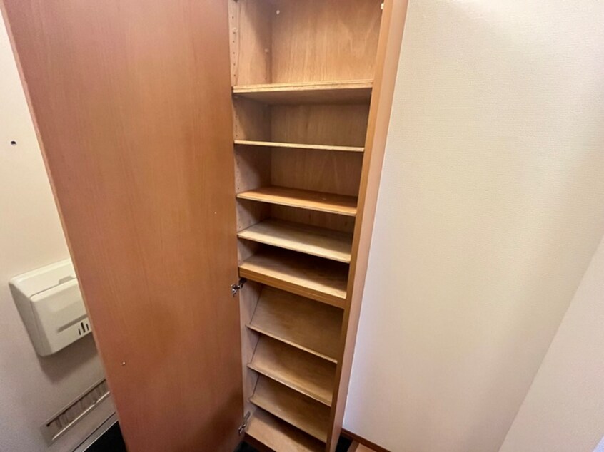 靴箱 メリアハイツ