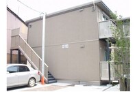 アクシス