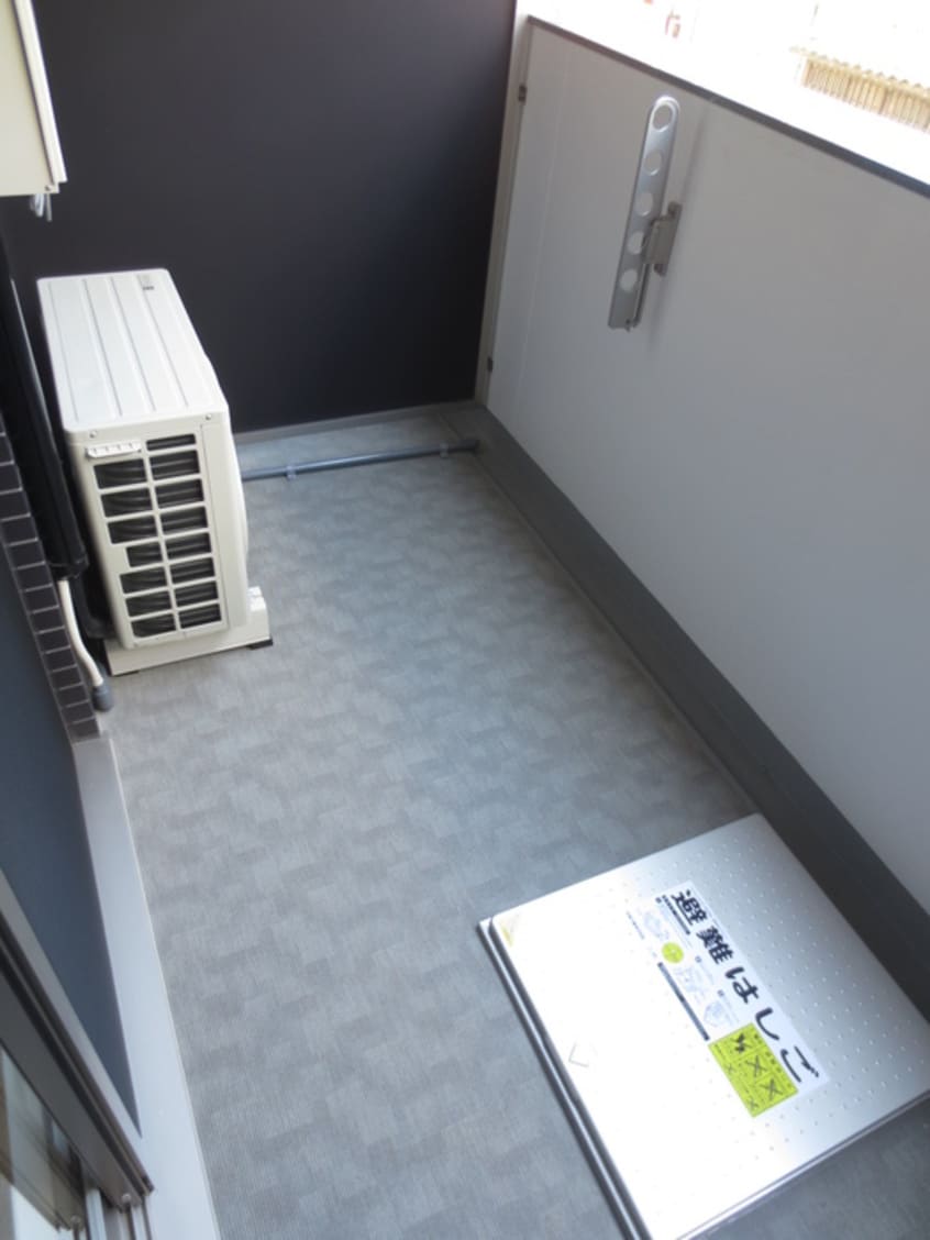 ベランダ・バルコニー アスヴェル新北野モスト(202)