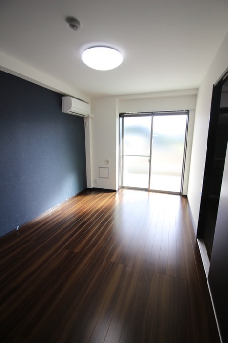 居室 ｱﾝﾌﾟﾙｰﾙﾌｪｰﾙﾎﾞﾙﾄﾞｩﾙｰⅠ