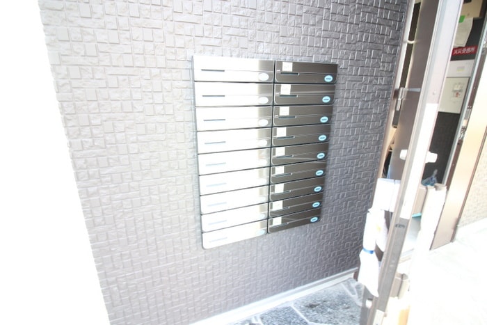 建物設備 ｱﾝﾌﾟﾙｰﾙﾌｪｰﾙﾎﾞﾙﾄﾞｩﾙｰⅠ