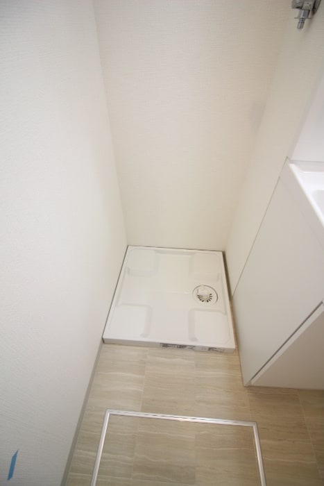 洗濯機置場 ｱﾝﾌﾟﾙｰﾙﾌｪｰﾙﾎﾞﾙﾄﾞｩﾙｰⅠ