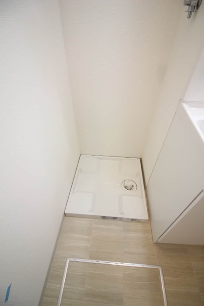 洗濯機置場 ｱﾝﾌﾟﾙｰﾙﾌｪｰﾙﾎﾞﾙﾄﾞｩﾙｰⅠ