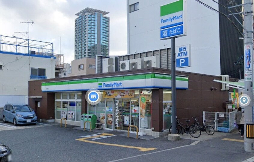 ファミリーマート(コンビニ)まで170m グランビスタ新神戸