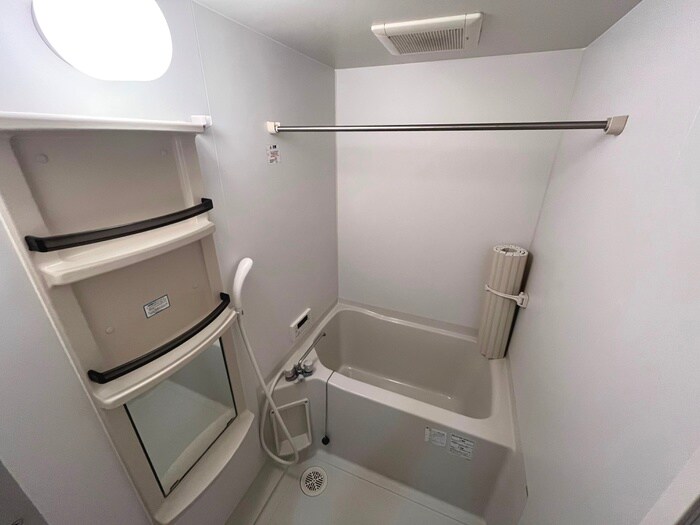 バス／シャワールーム等 ジョイモア－