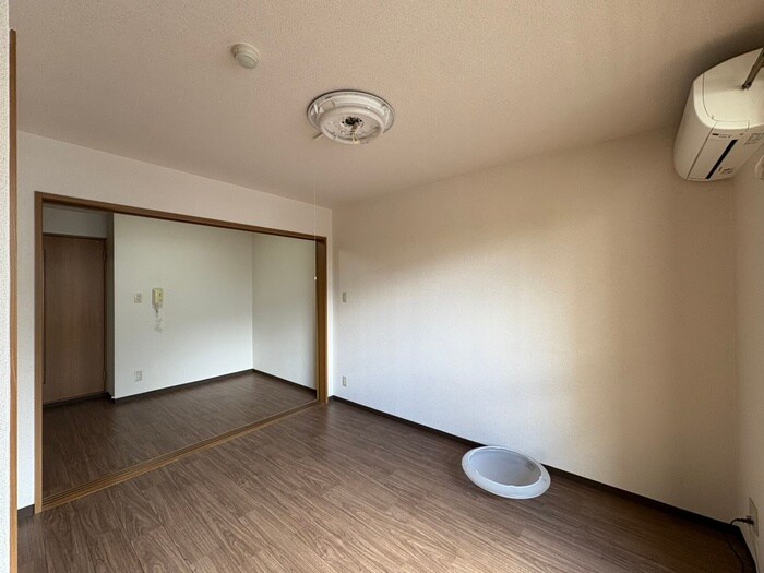 居室 ジョイモア－