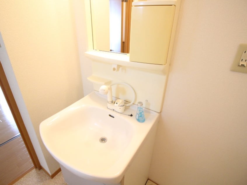 洗面 エステ－トたつみ