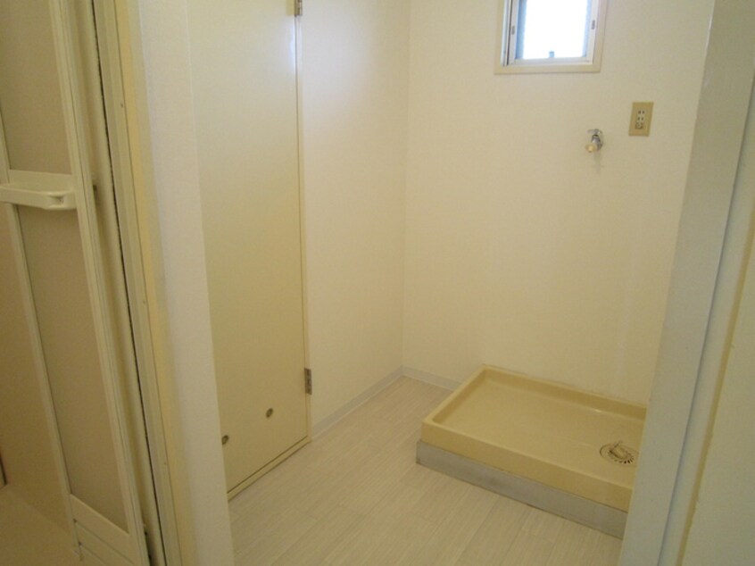 洗濯機置場 グランドファミリア高井田