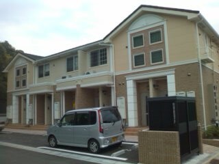 外観写真 アイリスプレイス