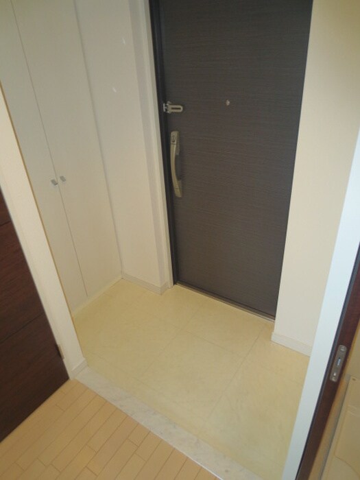 玄関 S-RESIDENCE Hommachi Marks
